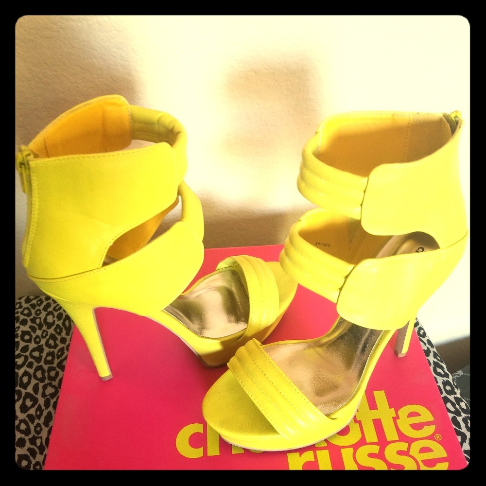 Open toes heels worn once